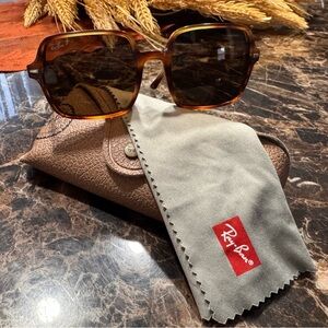 Ray-Ban Square II Sunglasses